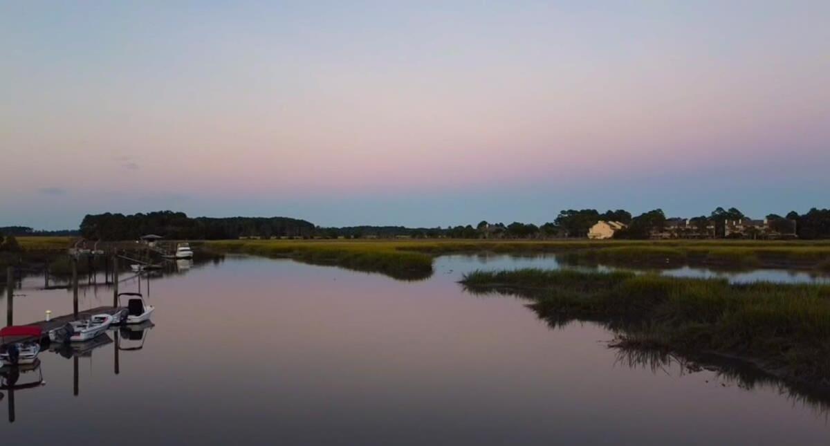 Retro Rainbow At Herb River-Orange Oasis #2-Upstairs ซาวานนาห์ ภายนอก รูปภาพ